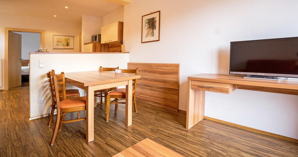 ホテル Haus Stampfer ヴァイセンゼー 部屋 写真